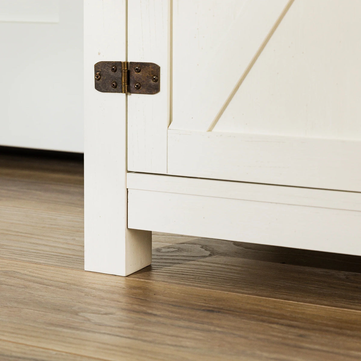 White Barn Door TV Stand C6185