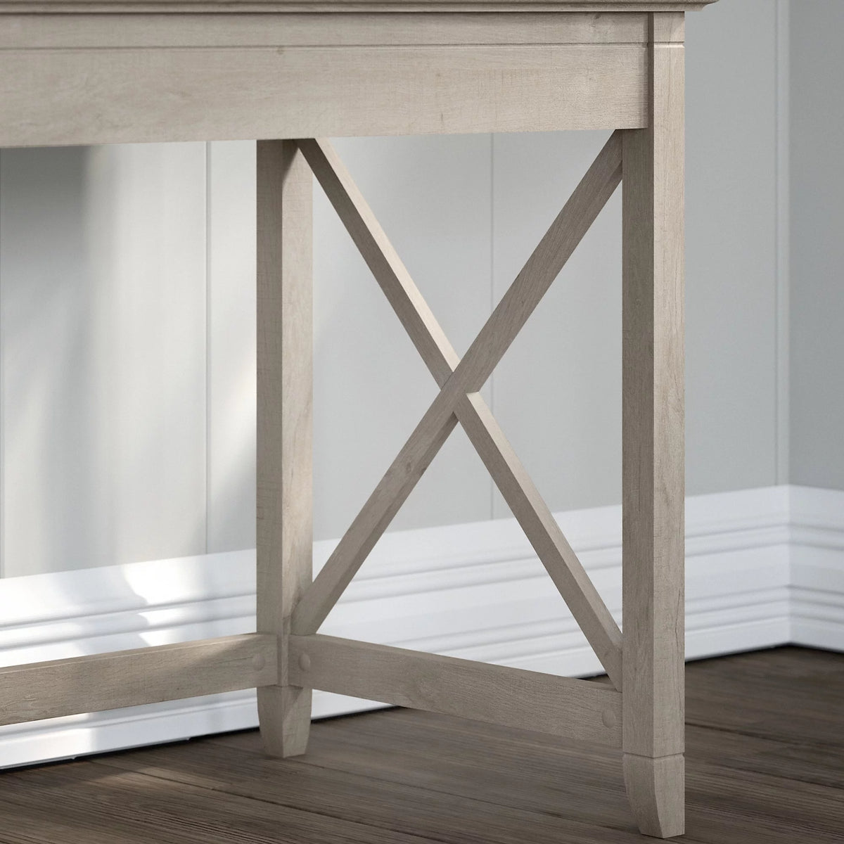 48" Writing Desk Q4774