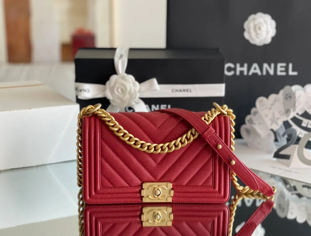Red Medium Handbag F171432