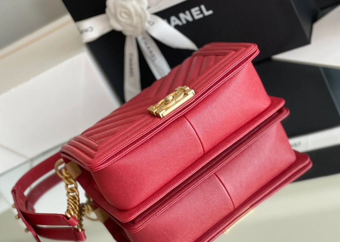 Red Medium Handbag F171432