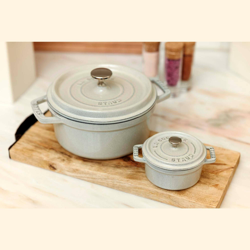 Cast Iron 2.75-Quart Round Cocotte X73944