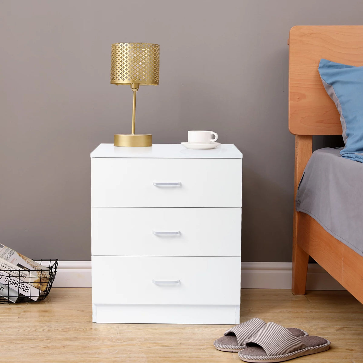 3 Drawers Nightstand Q94685