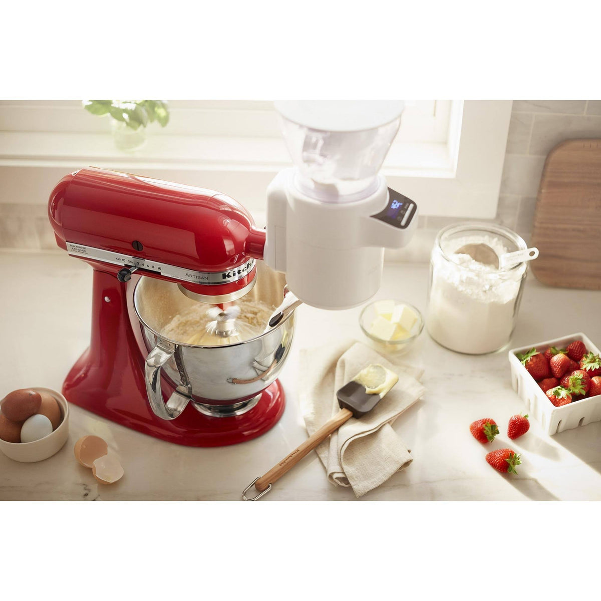 Sifter and Scale Attachment Bundle White B737