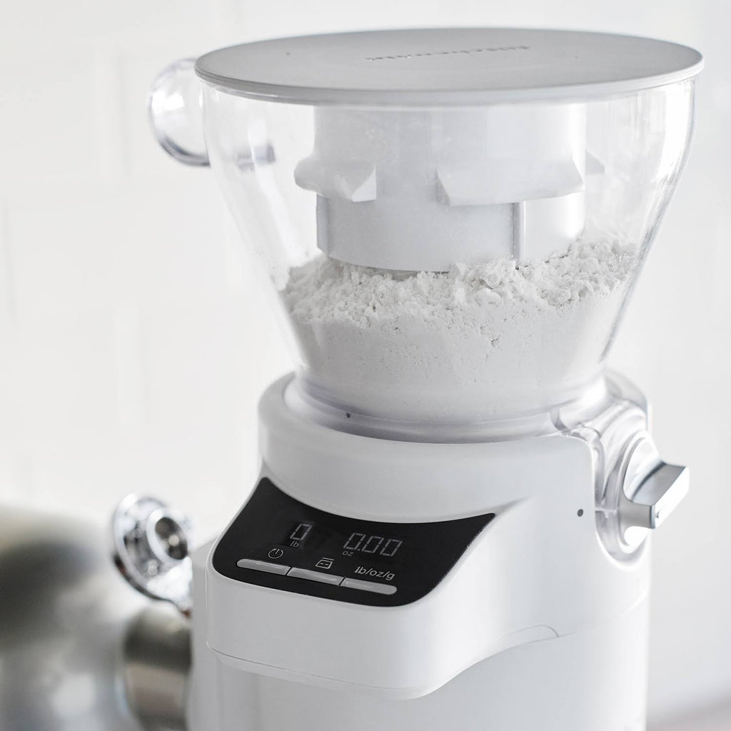 Sifter and Scale Attachment Bundle White B737