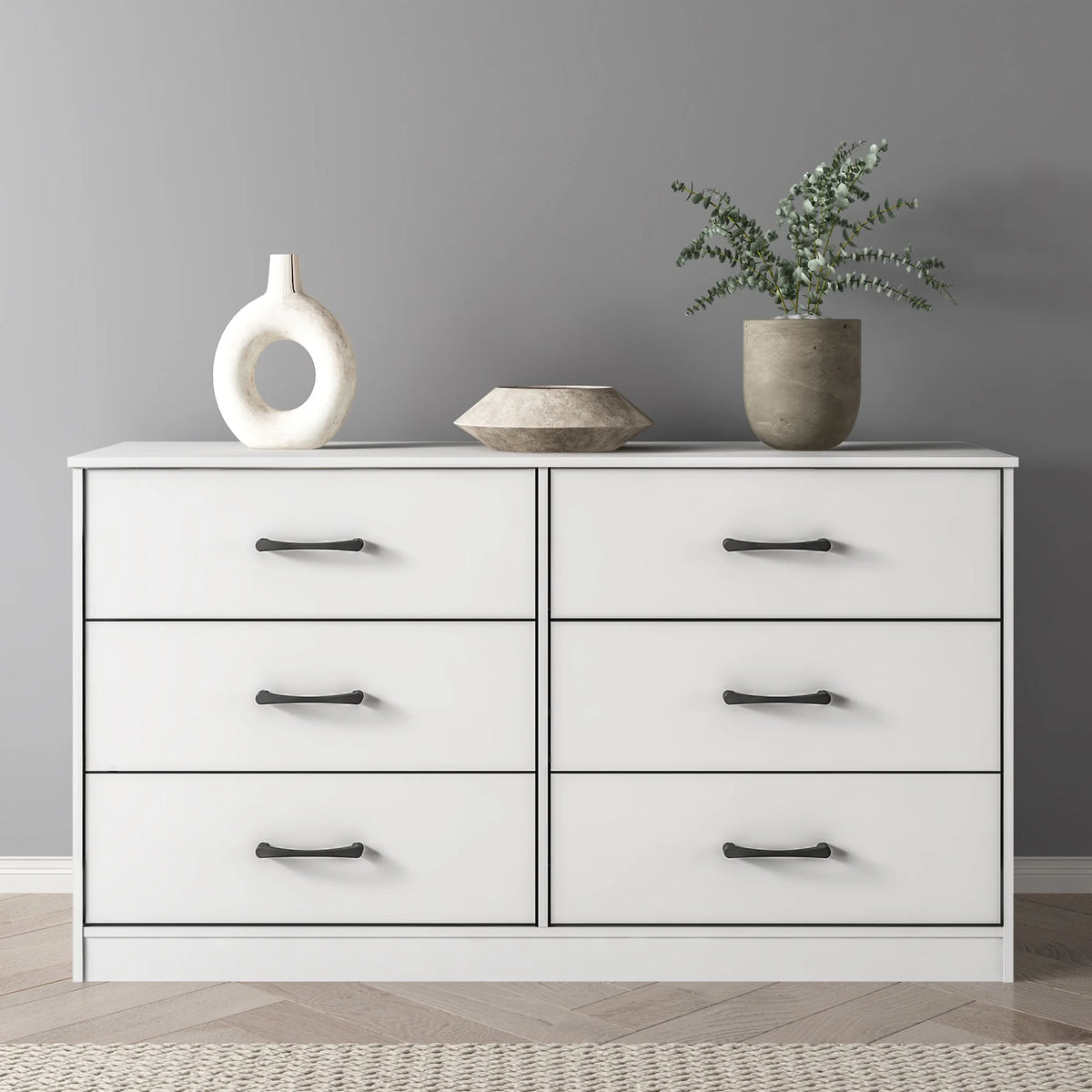 White 6 Drawer Dresser J194000