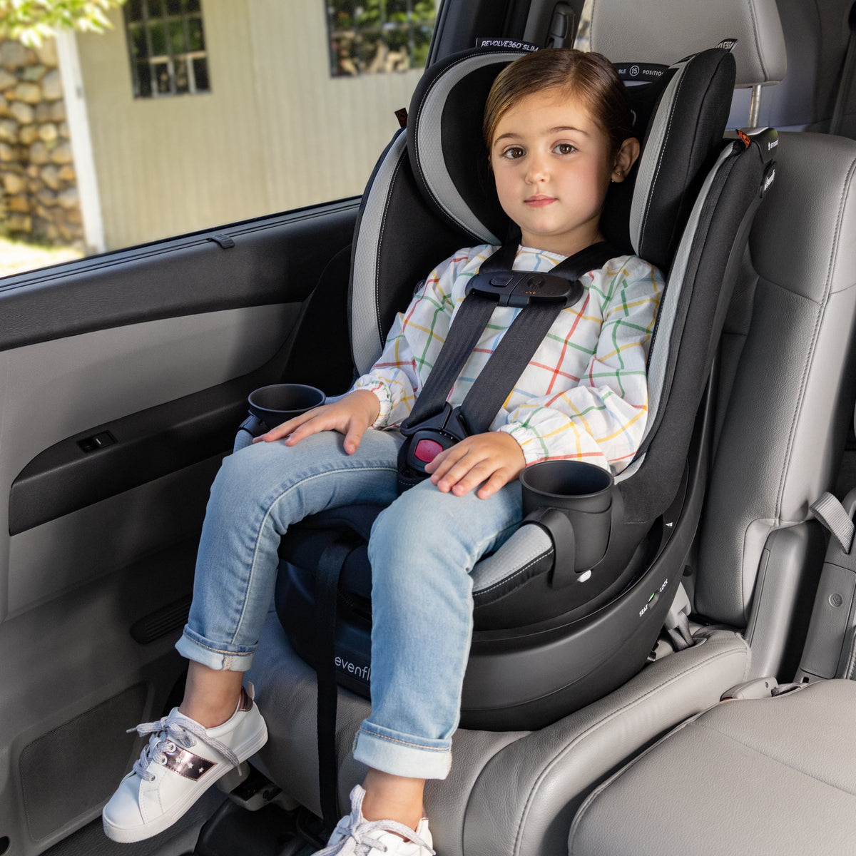 2-in-1 Rotational Car Seat with Quick Clean Cover Y42550