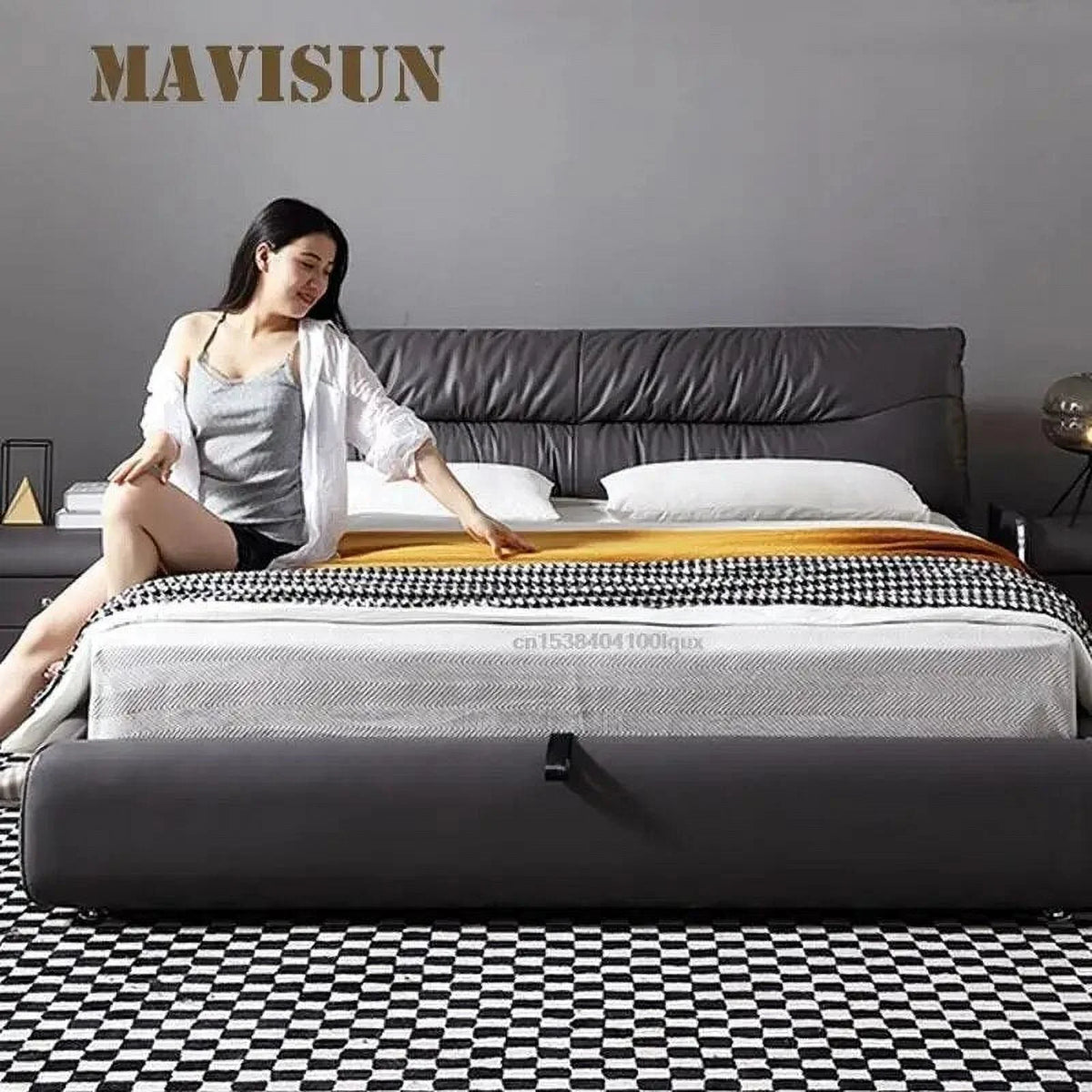 Leather Double Bed Y986