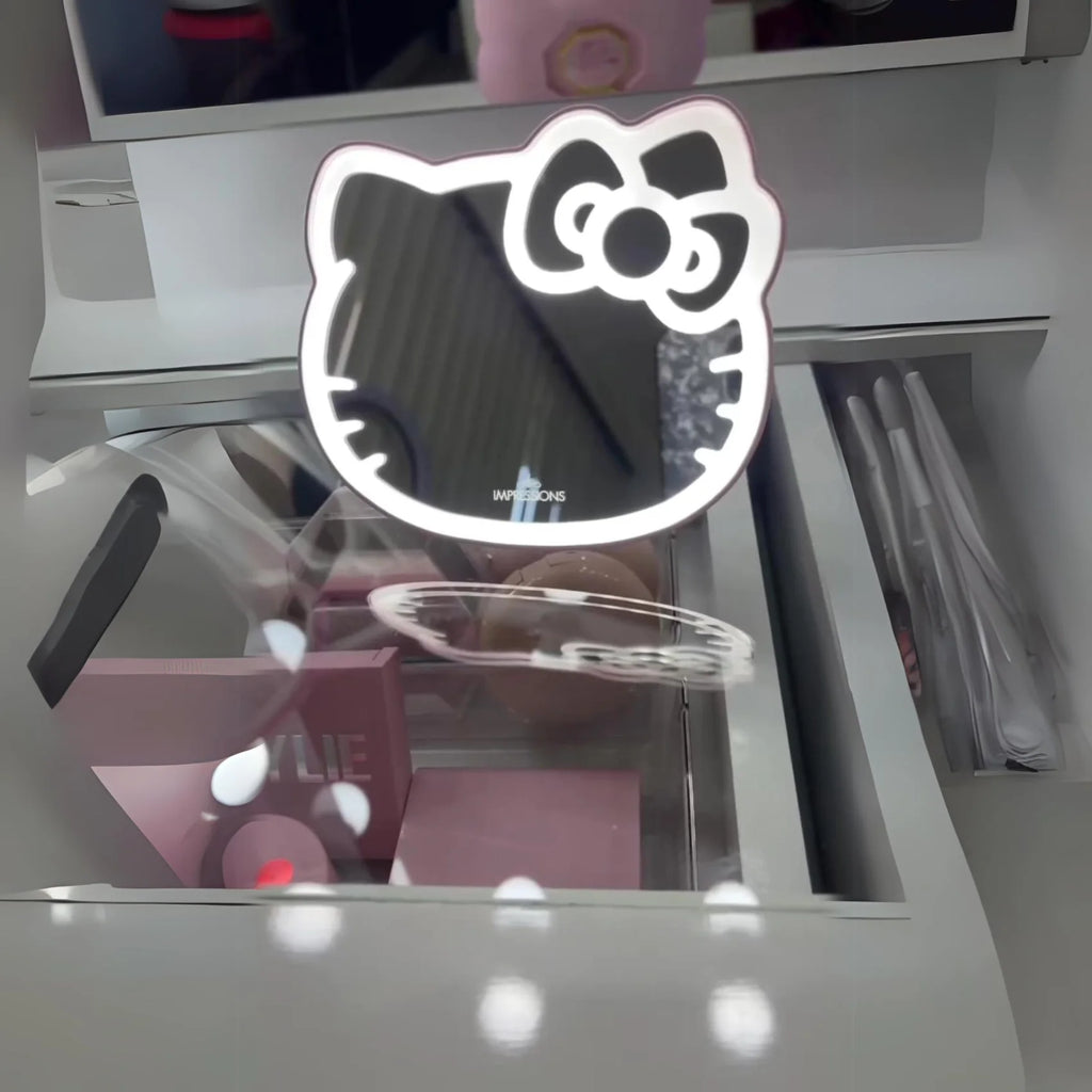 White 3x Magnifying Pocket Mirror with Stand E796